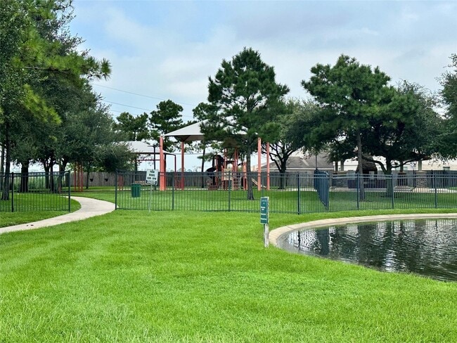 Building Photo - 6731 Providence View Ln