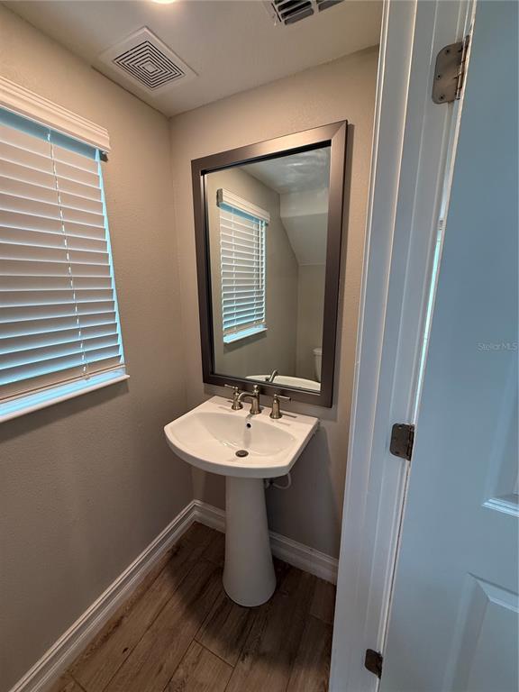 Building Photo - 4599 Almada Ln