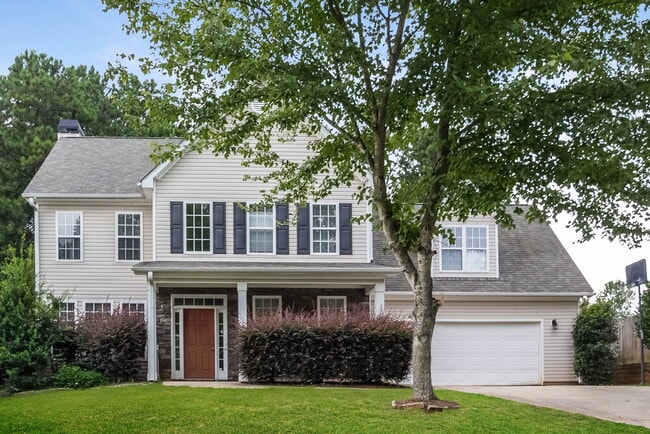 Building Photo - 83 Oak Park Square