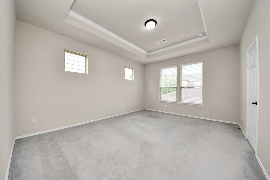 Building Photo - 10325 Harmon Smith Dr