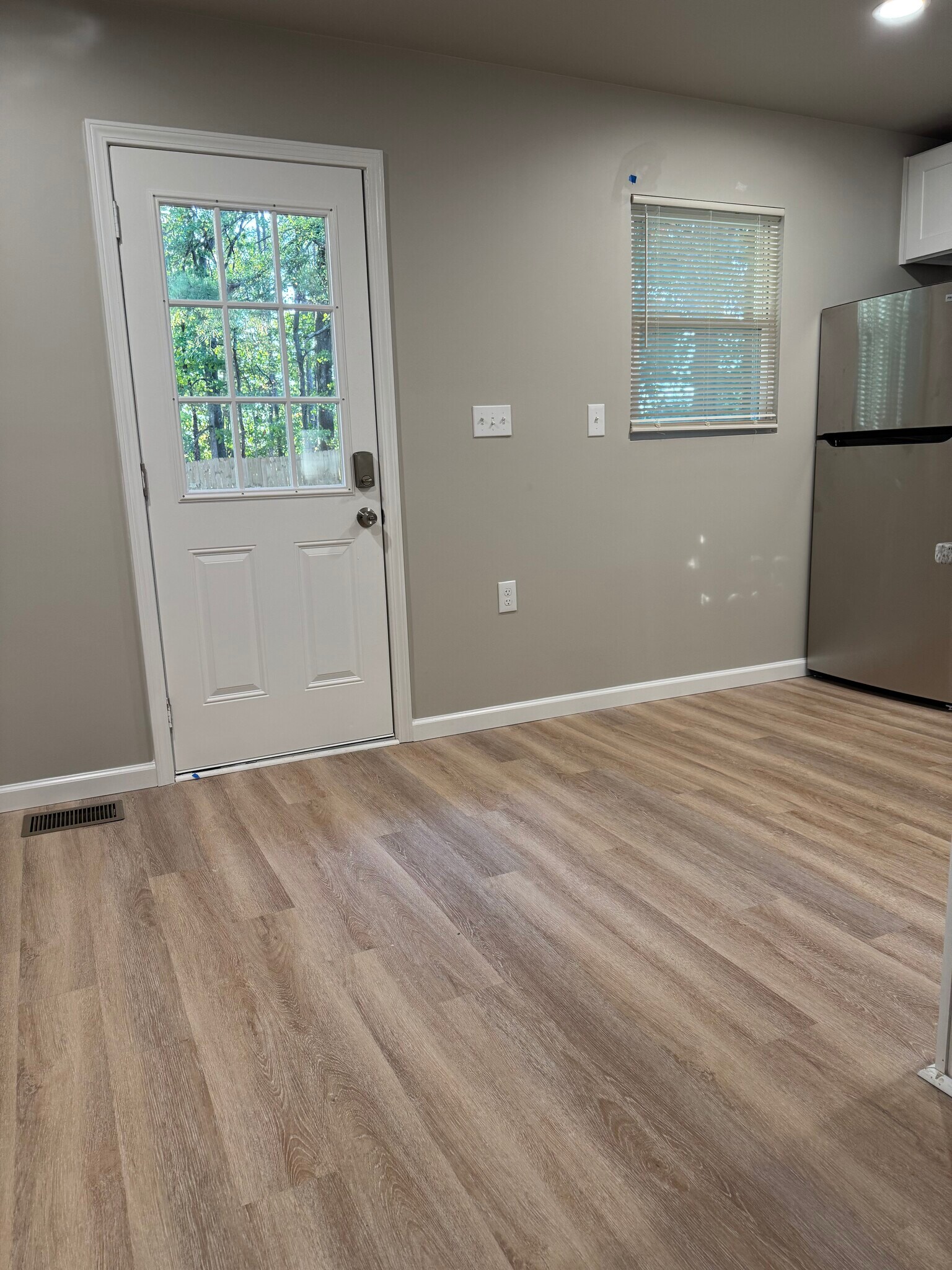 Building Photo - 2447 McAlpin Ter