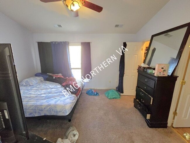 Building Photo - 12108 Wallower Way