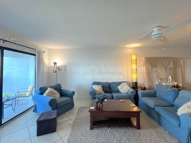 Building Photo - 2711 First Street