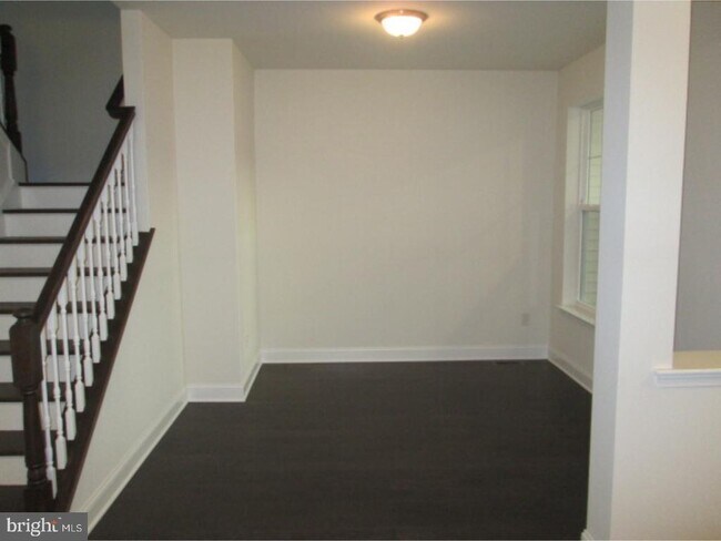 Building Photo - 3237 Krista Ln