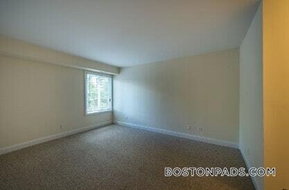 Building Photo - 10 Westgate Dr