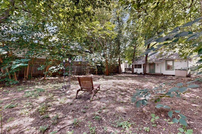 Building Photo - 4008 Burnet Rd