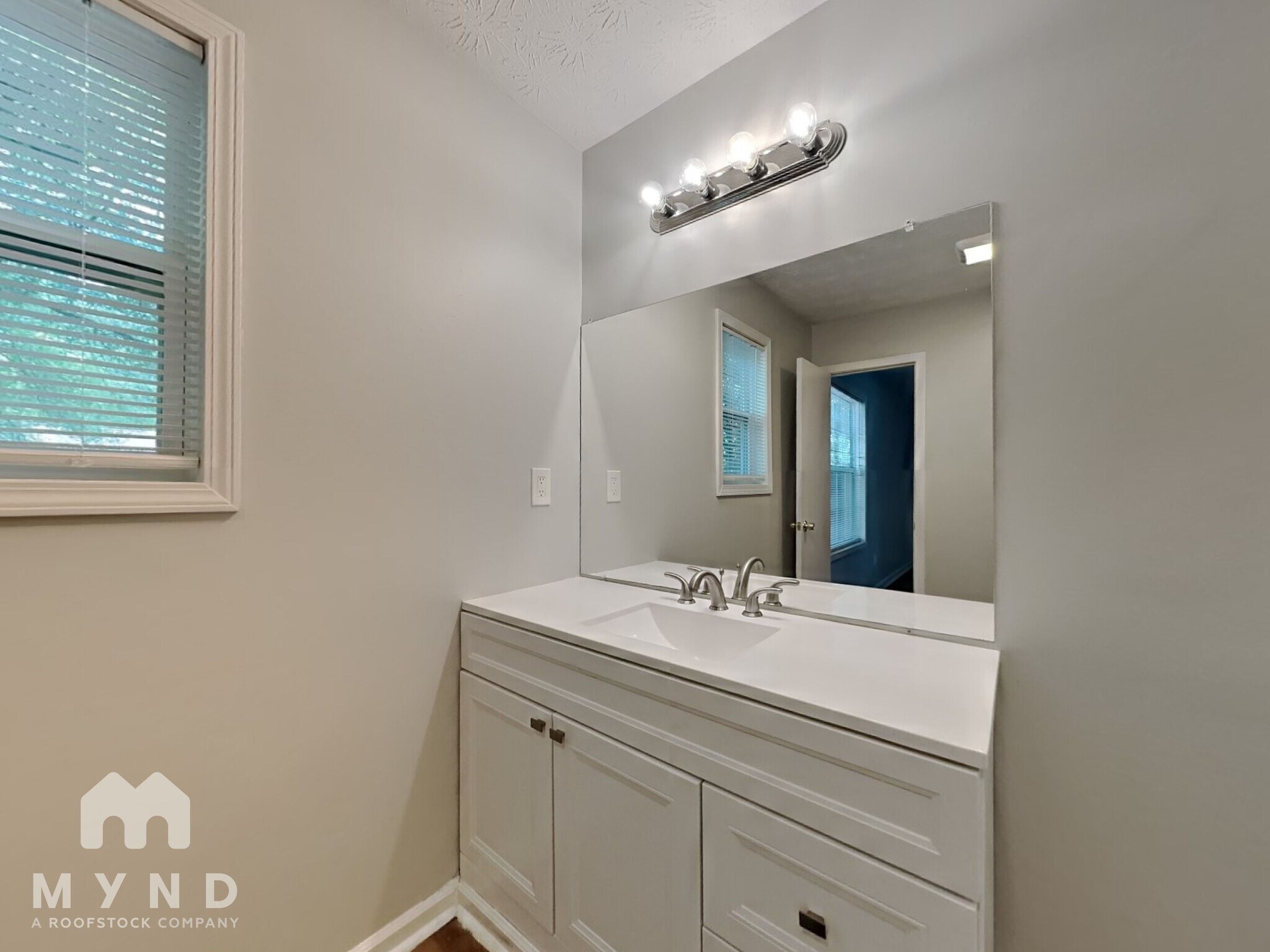 Building Photo - 5995 Homestead Cir