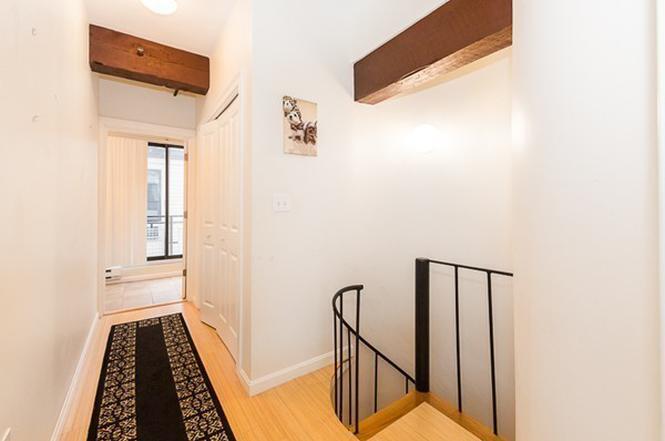 Building Photo - 12 Stoneholm St