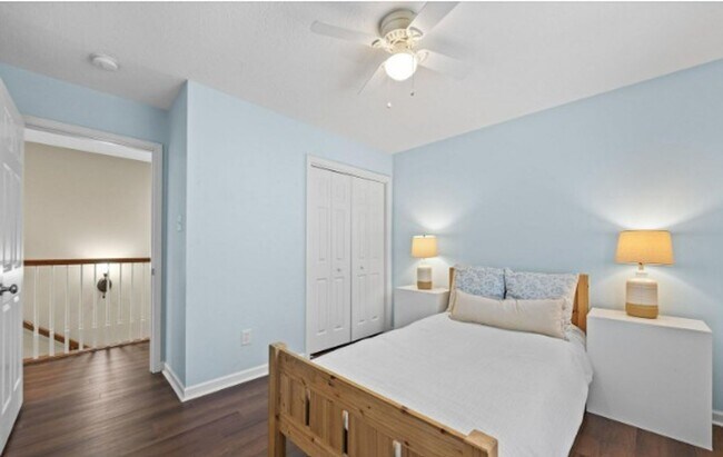 Building Photo - Knoxville 37934 - 4 bedroom 2 bath - call ...
