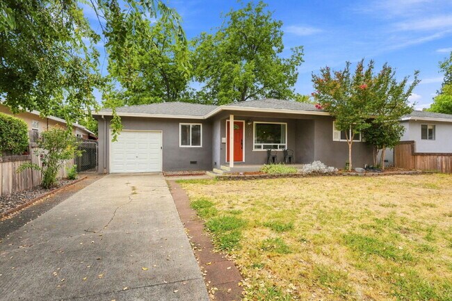 Building Photo - 3/1 Charmer in the Garden Tract - Dog Friendly