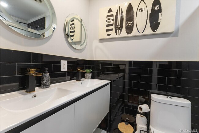 Building Photo - 48 Essex St