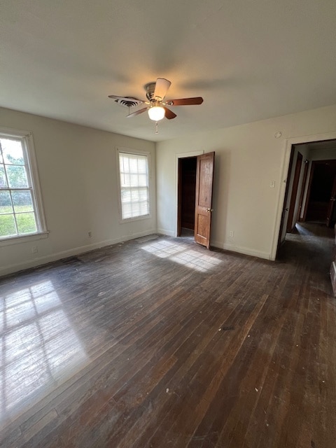 Building Photo - 1835 Rivercrest St