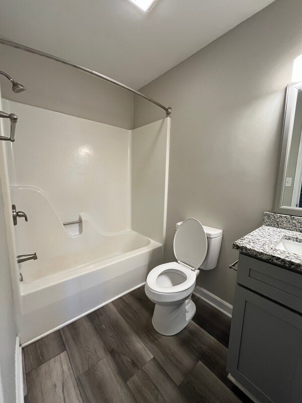 Building Photo - 581 Star Light Dr