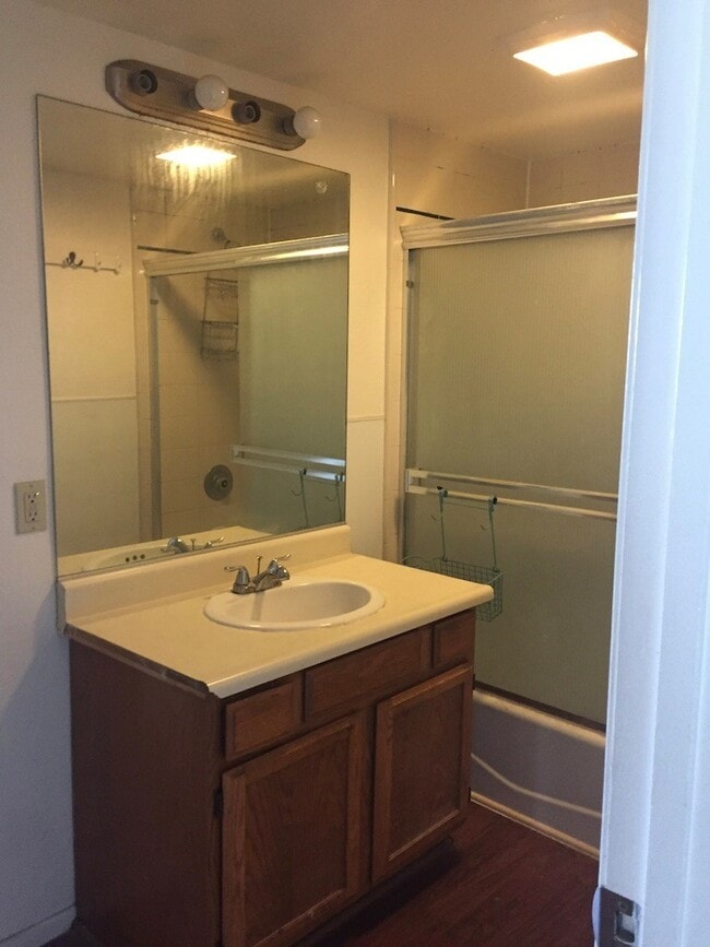 Building Photo - 6709 Trigo Rd