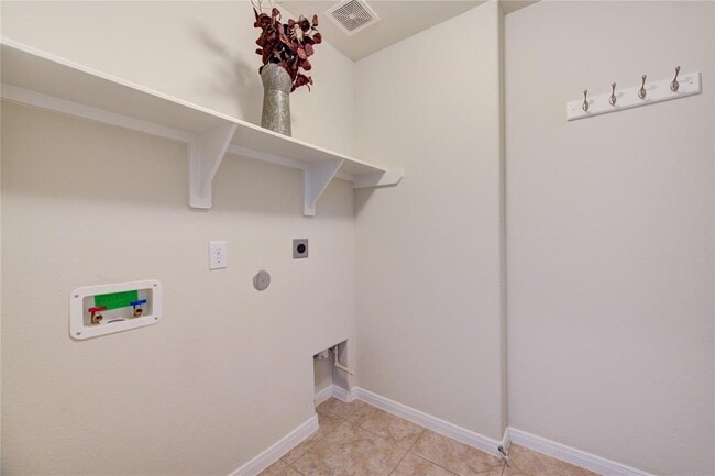 Building Photo - 2922 Coral Berry Ct