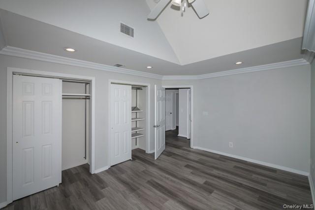 Building Photo - 1 Overlook Dr