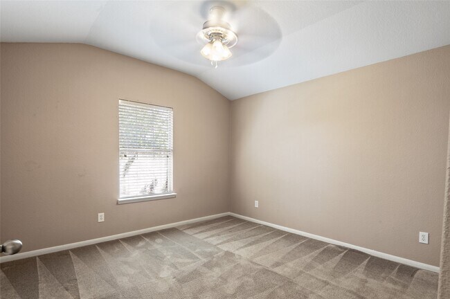 Building Photo - 25218 Melody Oaks Ln