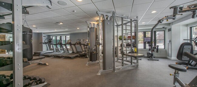 Building Photo - 30 Cambridgepark Dr