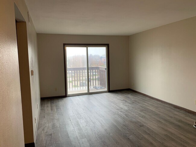Interior Photo - 1820 A Ave NE | A Avenue Apartments