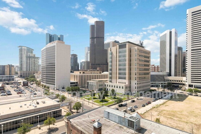 Building Photo - 2020 Arapahoe St
