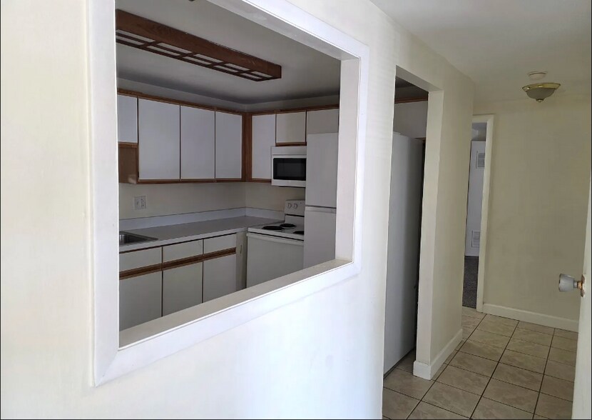 Building Photo - 1108 Westover Ln