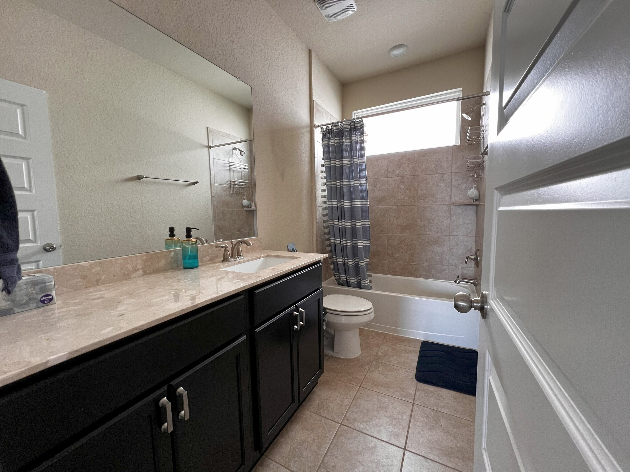 Guest bathroom - 9186 Devils Riv