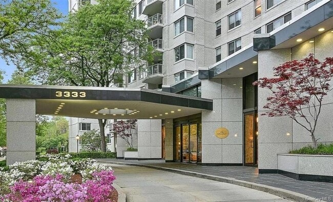 Building Photo - 3333 Henry Hudson Pkwy