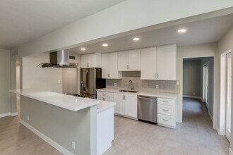 Building Photo - 4 Bedroom, 3 Baths, includes 2 Master Suites Just 1-Mile from ASU