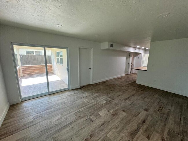 Building Photo - 2200 NE 173rd St