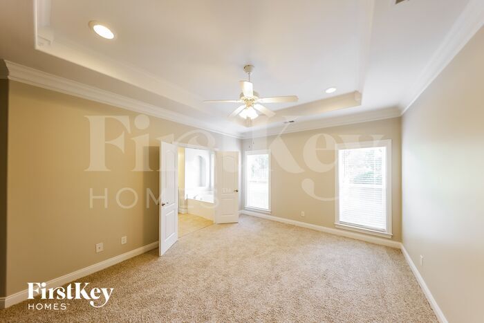 Building Photo - 188 Belvedere Dr