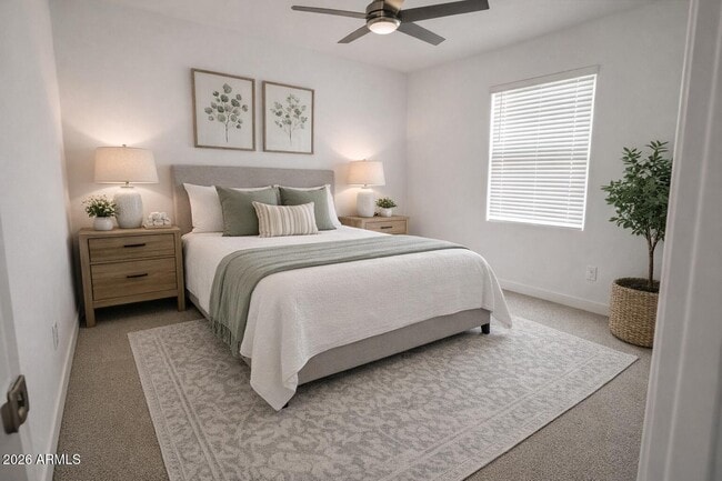 Building Photo - 9833 E Stratus Ave