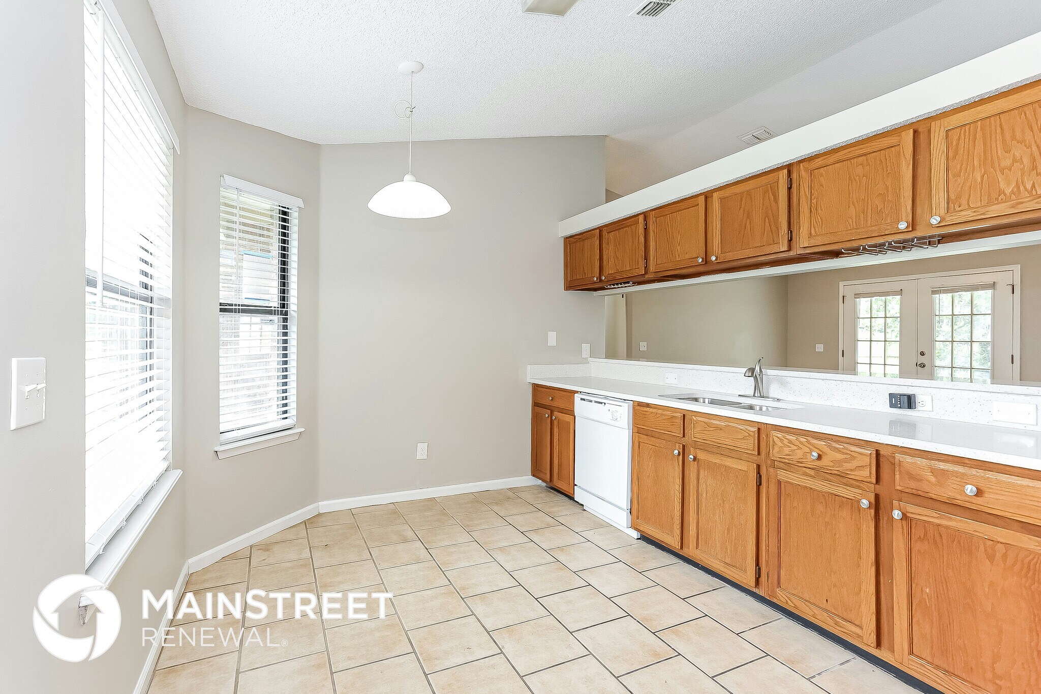 Building Photo - 140 Devoe St