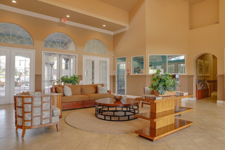 Building Photo - 230 Ballo Dr