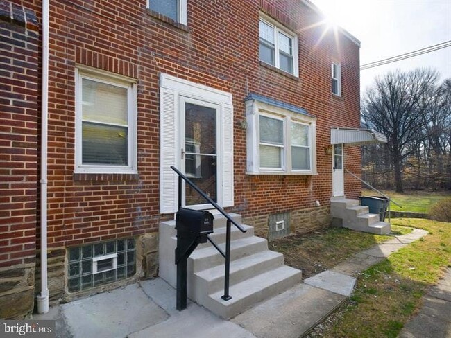 Building Photo - 1200 Angora Ave