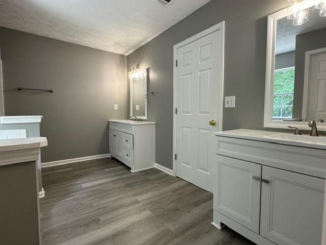 Building Photo - 2910 Arden Ridge Dr