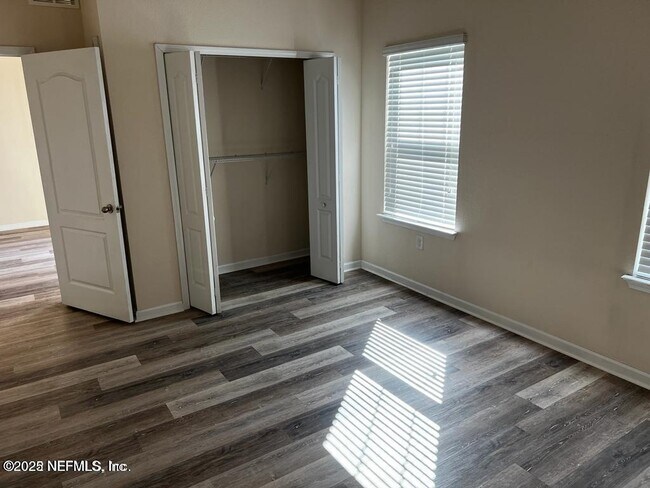 Building Photo - 4959 Key Lime Dr