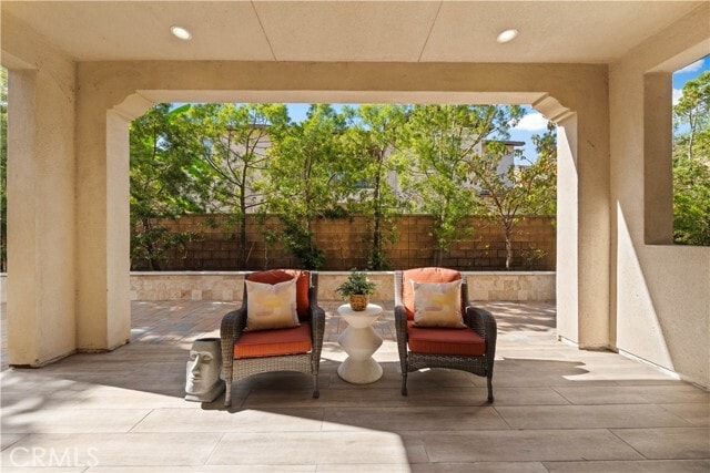 Building Photo - 18 Windrow Rd