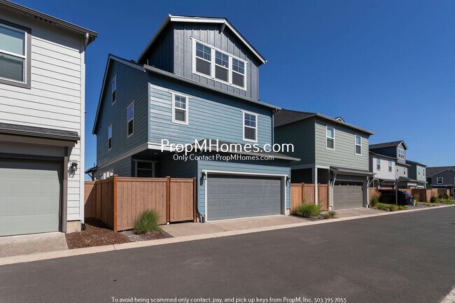 Building Photo - 3614 SE Nebula Ln