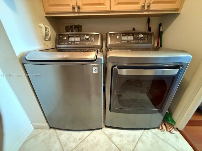 Building Photo - 2000 N Ocean Blvd