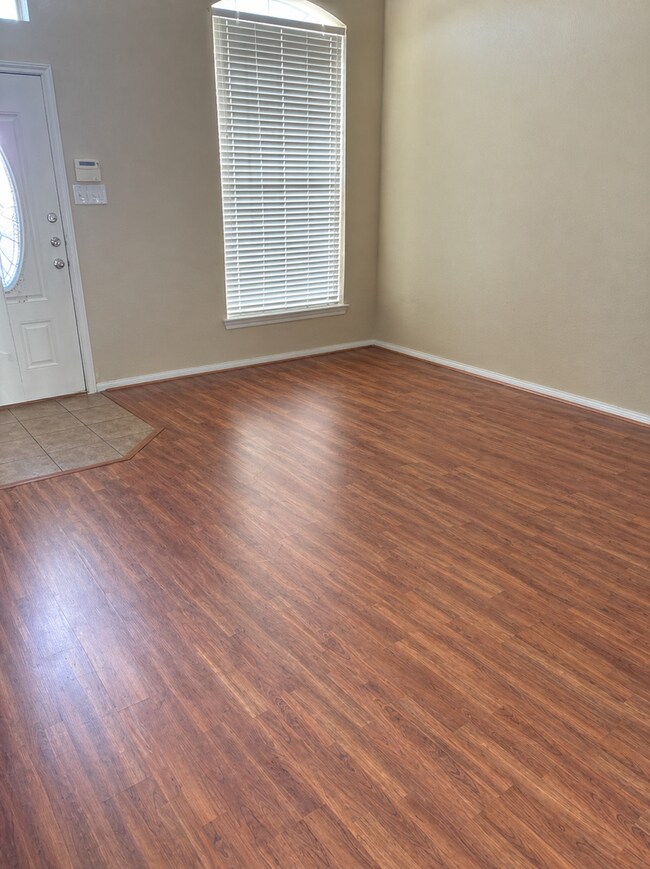 Building Photo - AVAILABLE SOON; APPLY TODAY ON OUR WEBSITE!!