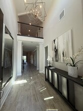Building Photo - 9574 Everglades Dr