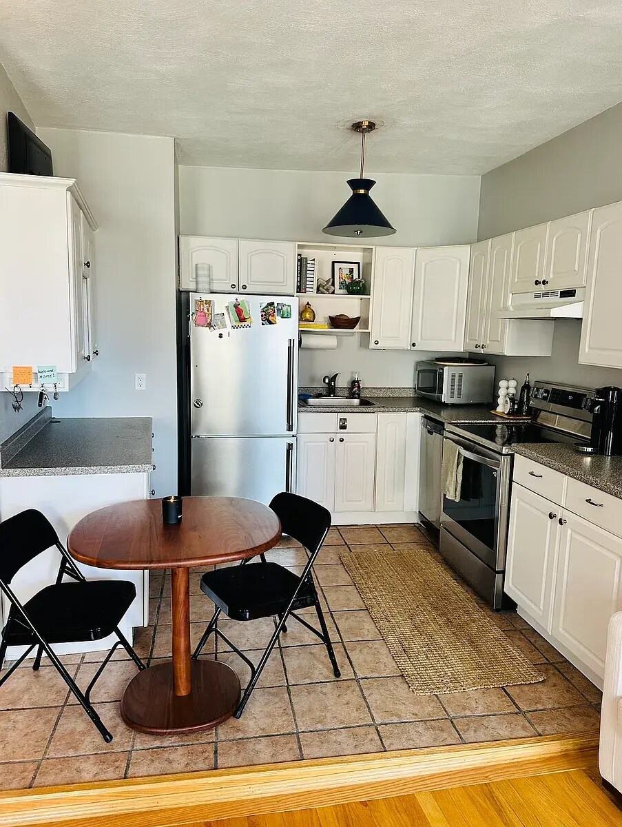 Building Photo - 23 Fleet St