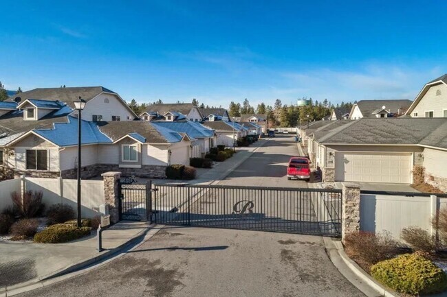 Building Photo - 1362 Mordyl Loop