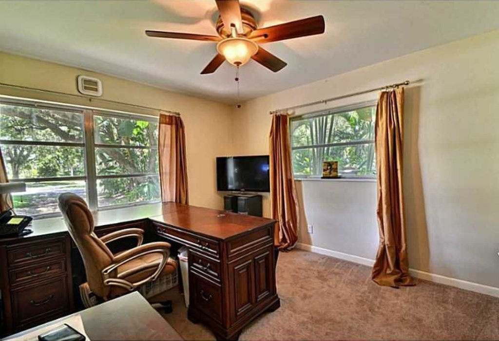 Building Photo - 2736 Whippoorwill Ln