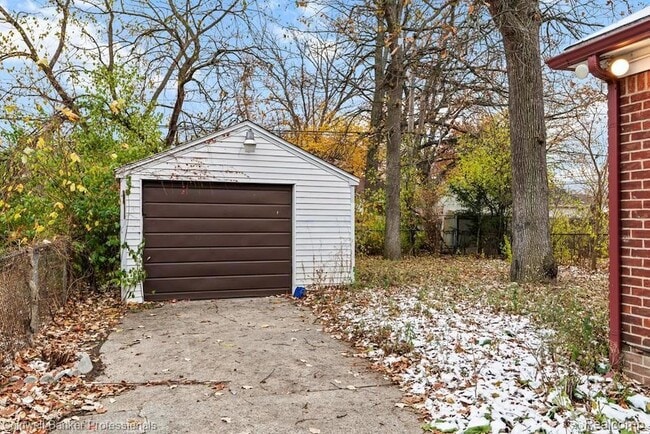 Building Photo - 19412 Sussex St