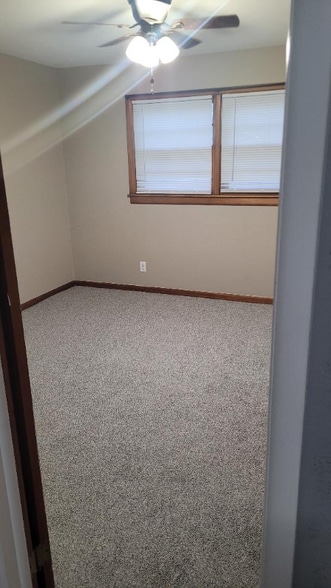 Building Photo - 313 N Madison Ave