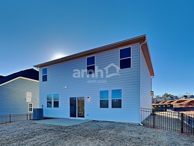 Building Photo - 108 Larragan Dr