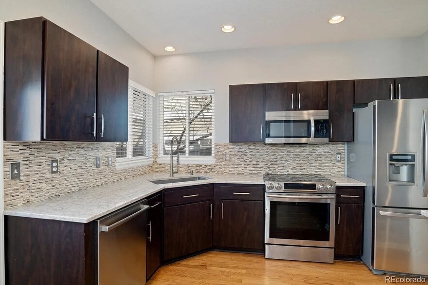 Building Photo - 8094 E Harvard Cir