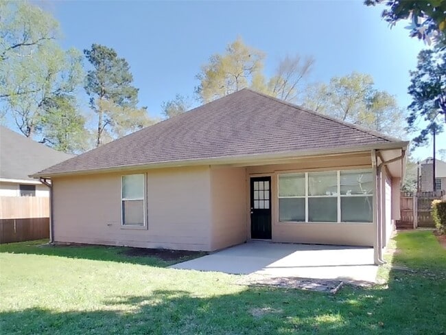 Building Photo - 1414 Ashway St