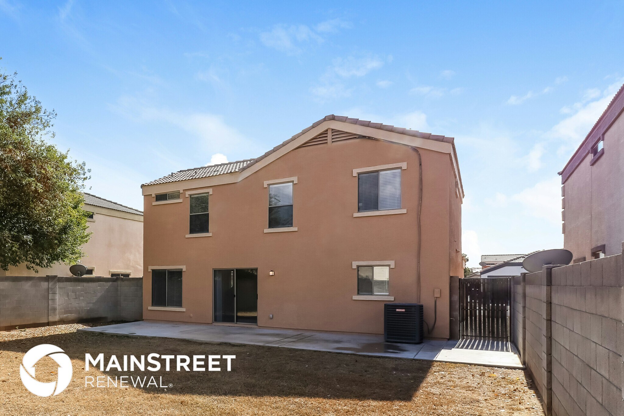 Building Photo - 12814 W Pershing St